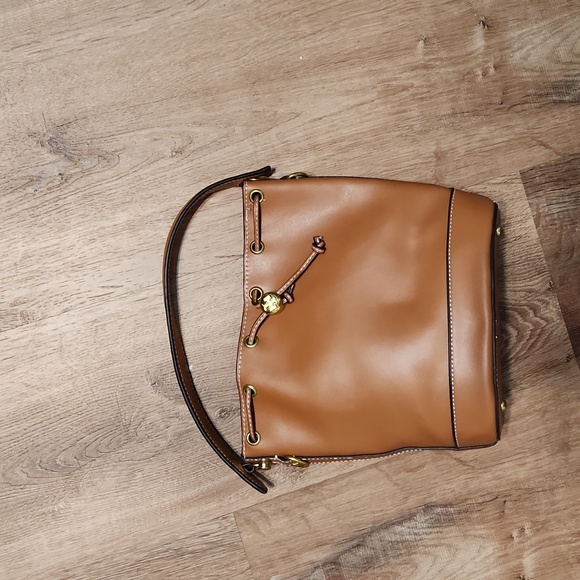 Tory Burch T Monogram Leather Moose Brown Bucket Bag Luxury NWOT! - Picture 4 of 9